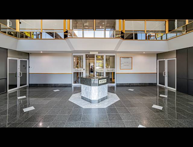 359M² OFFICE TO LET IN FERNDALE